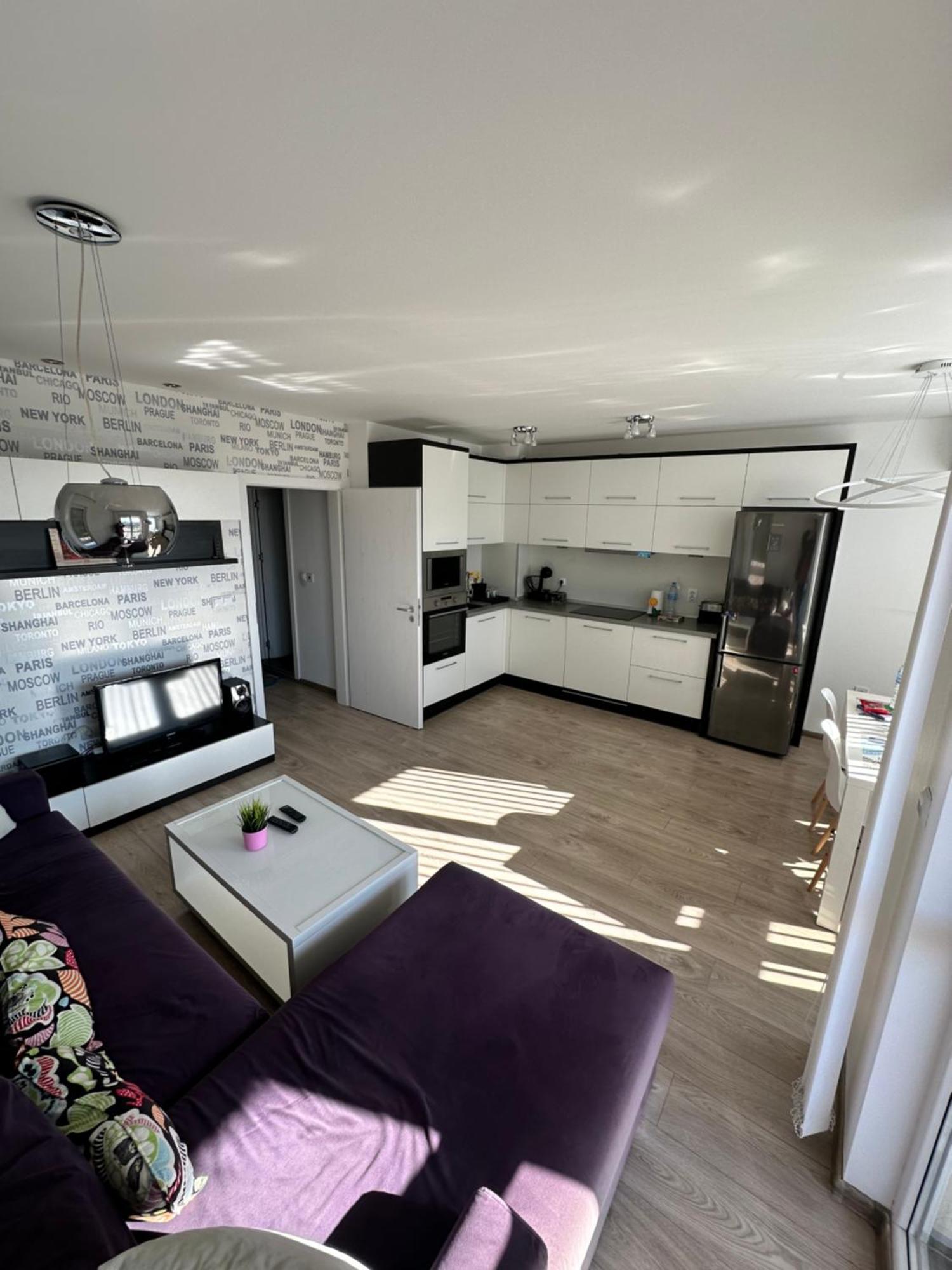 Briz Apartment; 2 Bdr; 6 Guests; Private Parking Varna Exteriér fotografie
