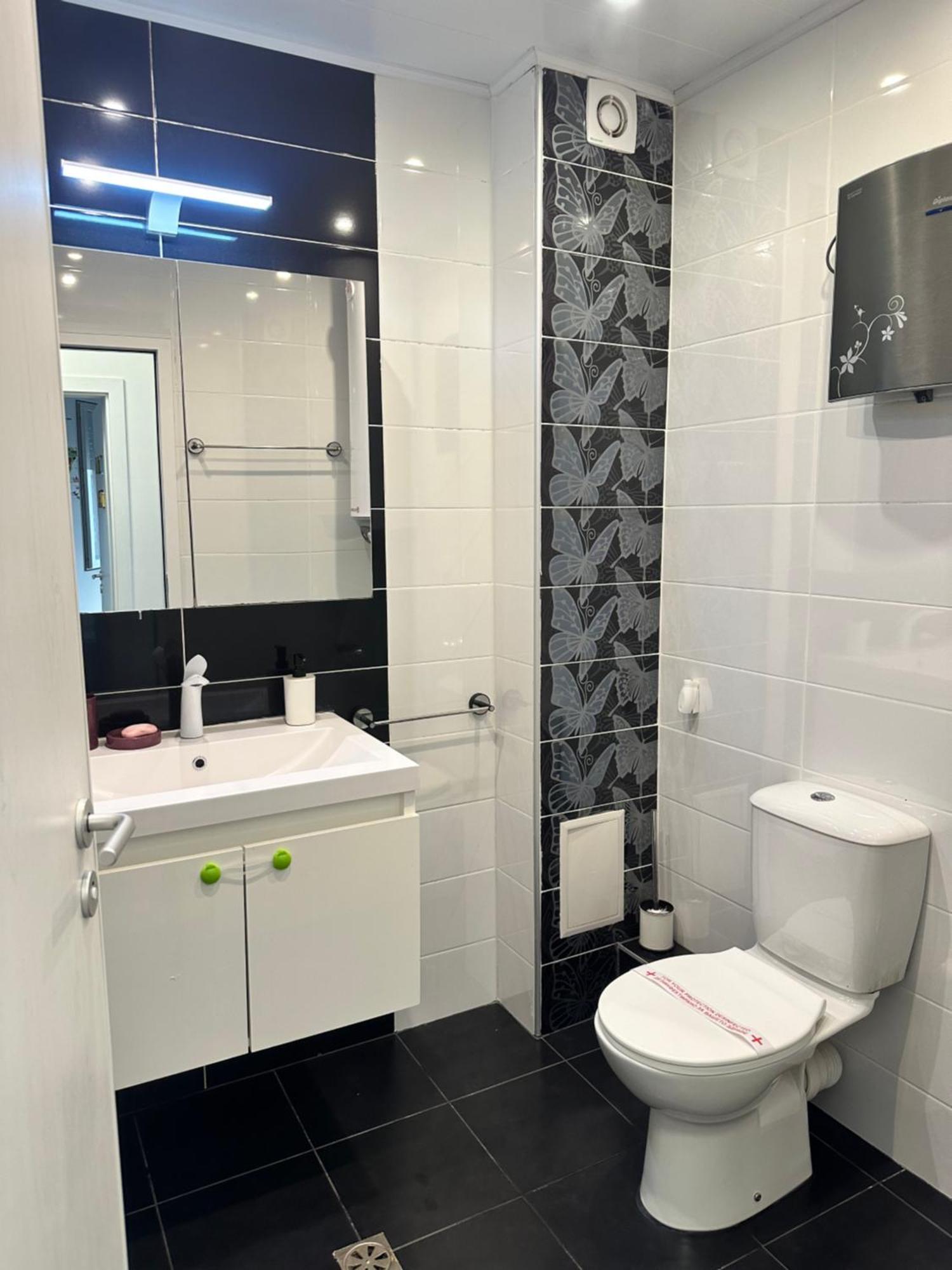 Briz Apartment; 2 Bdr; 6 Guests; Private Parking Varna Exteriér fotografie